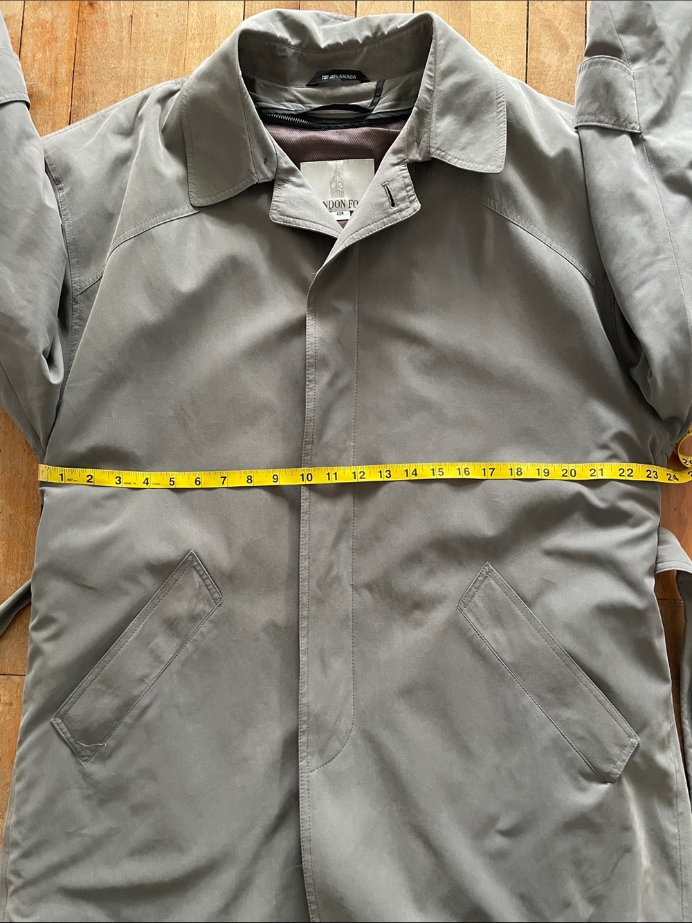 Vintage London Fog Trench with Removable Liner -Large - Picture 10 of 13